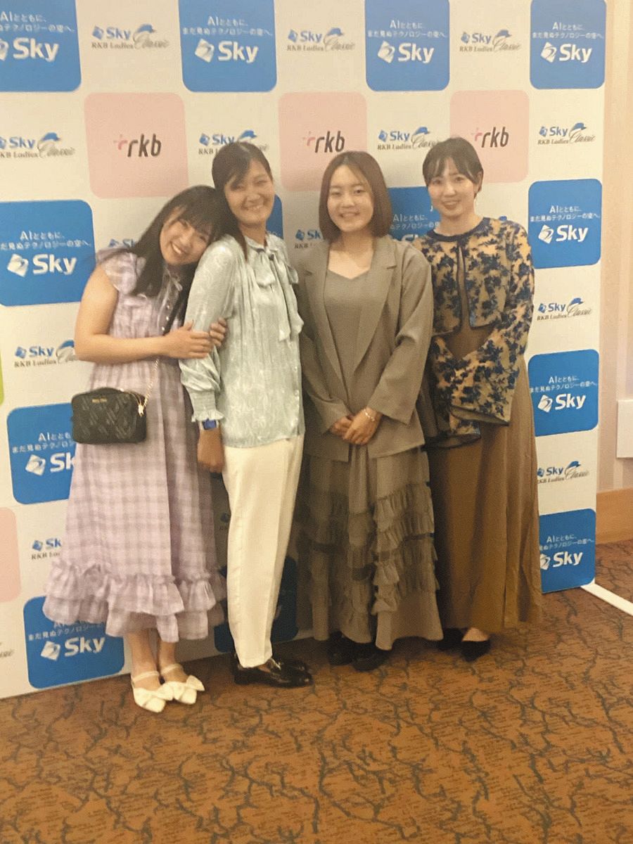 左から菅沼菜々、神谷そら、佐藤心結、蛭田みな美