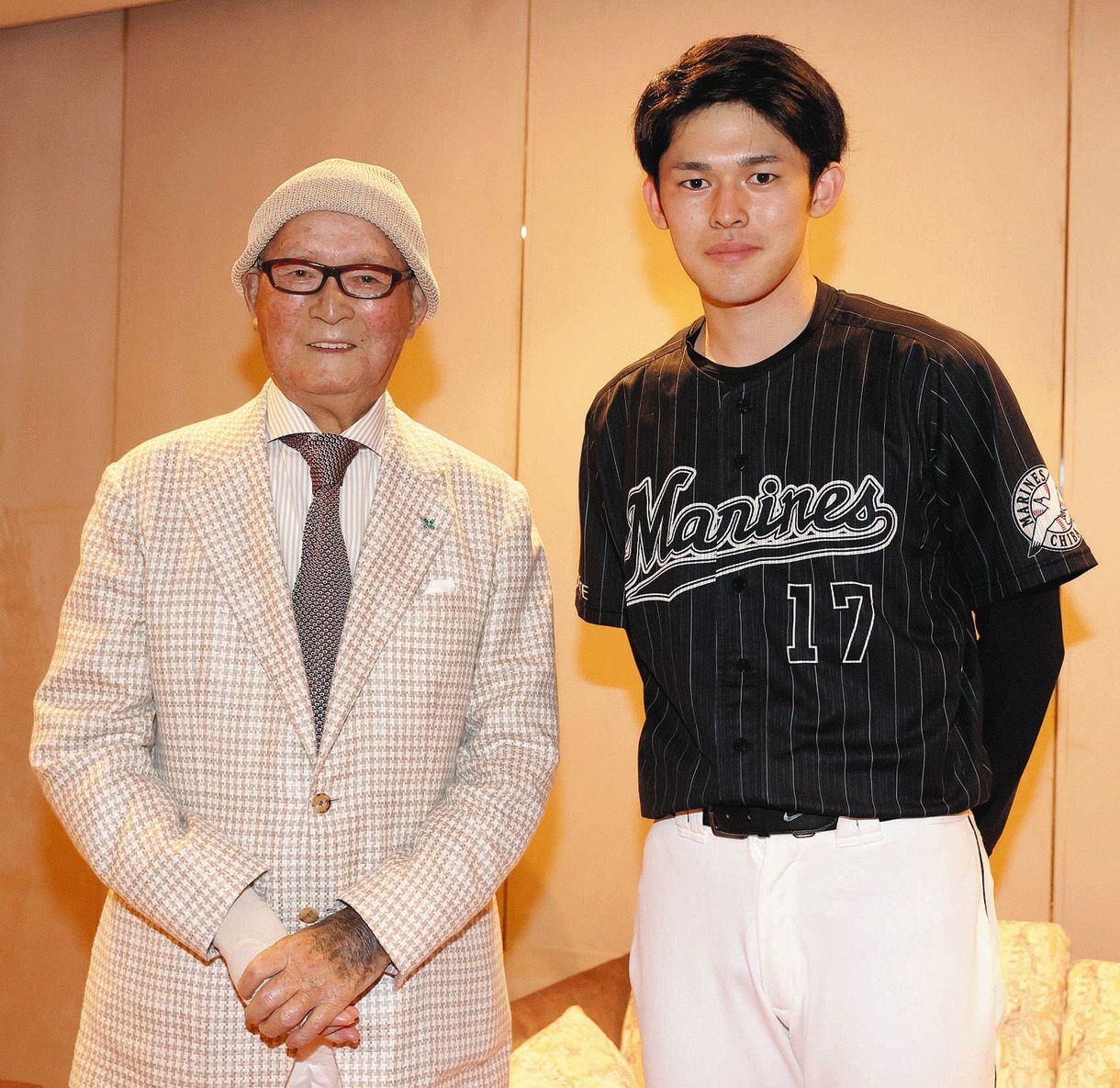ミスターが佐々木朗希と面会 最高の投手 今はno 1 と太鼓判の長嶋茂雄終身名誉監督 ほれぼれ 中日スポーツ 東京中日スポーツ