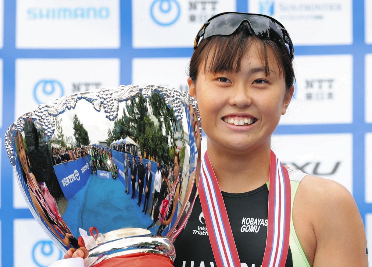 現役女子高生 林愛望が史上最年少v いつか結果は出ると信じて最後までやり遂げた 日本トライアスロン選手権 中日スポーツ 東京中日スポーツ