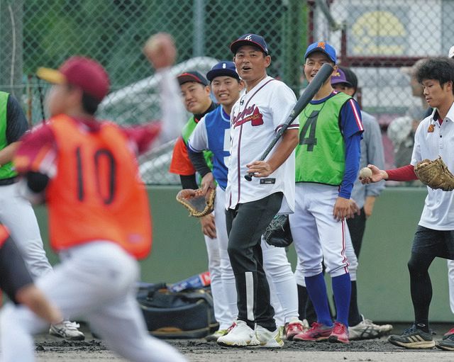 できたぞ「憲伸ブレーブス」 MLBドリームカップ目指し川上憲