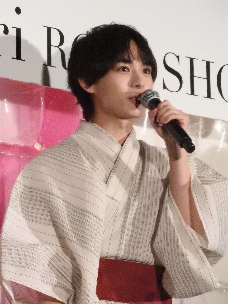 なにわ男子・大西流星、お化け屋敷のガイコツに「ヒッー