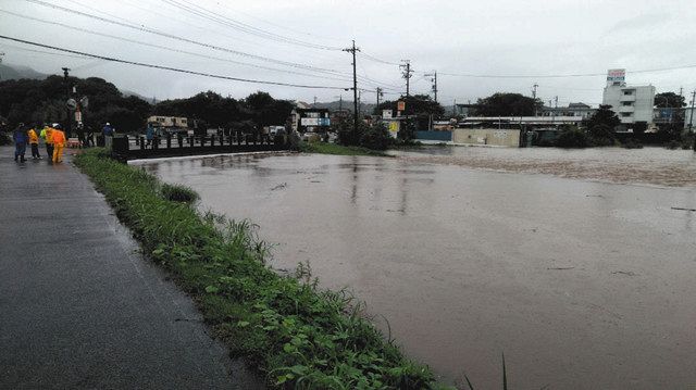 大雨の影響 県内も 下呂市全域に避難指示 中日新聞web 大雨の影響 県内も 下呂市全域に避難指示 中日新聞web