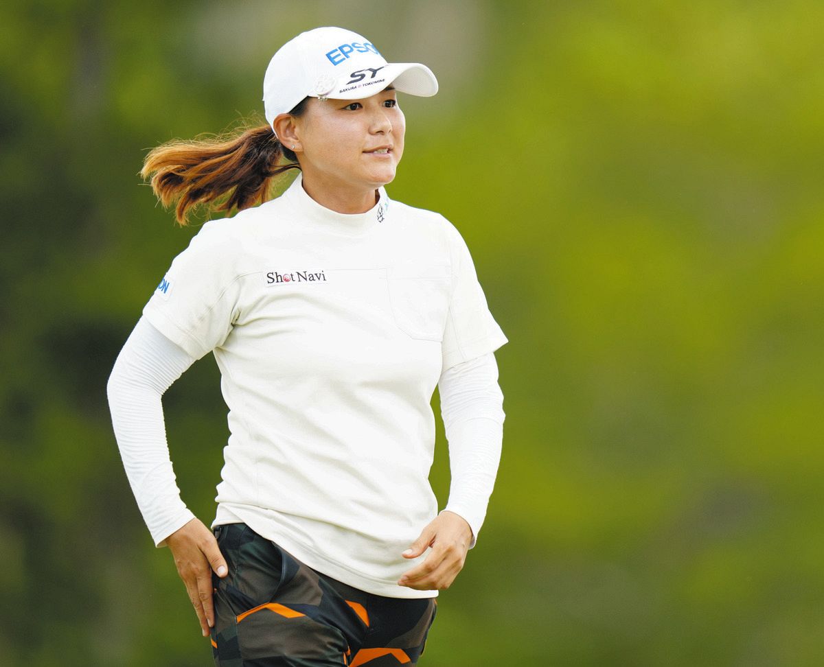 女子ゴルフ 横峯さくらが自己ベスト68で上々発進 優勝は「獲り