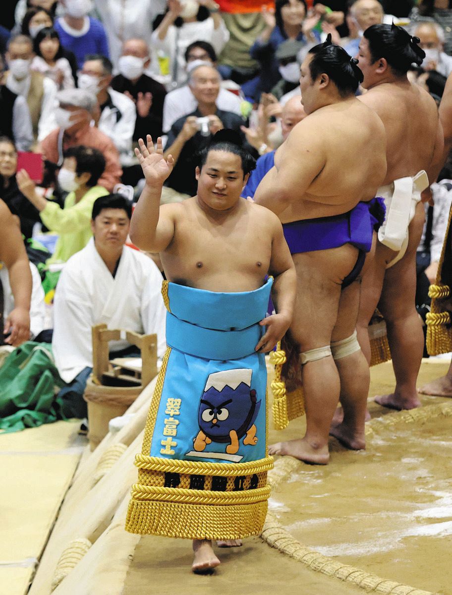 静岡県出身の熱海富士と翠富士に大声援 大相撲秋巡業「焼津場所」：中