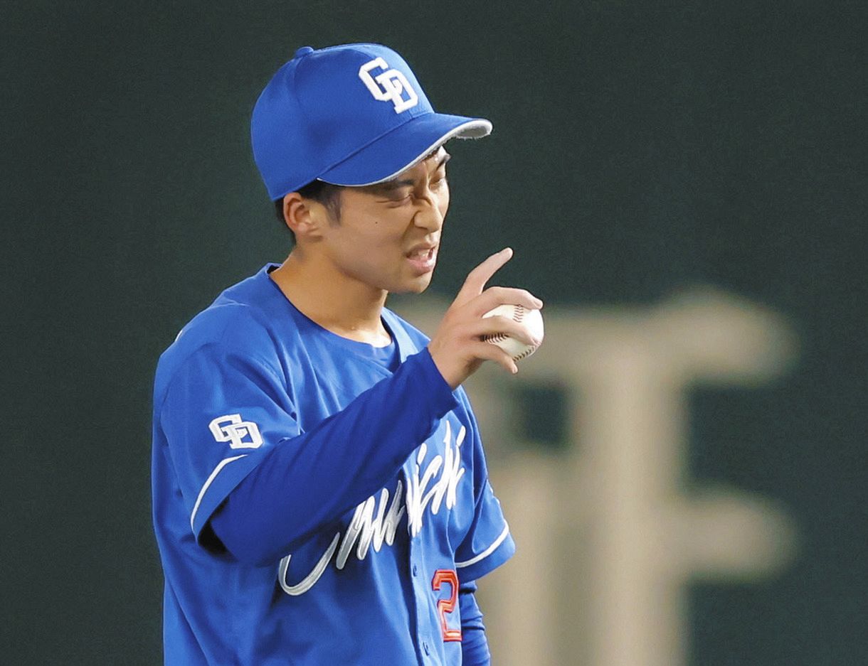 忍者まさか…中日・田中幹也、8月3つ目のエラー「芝生に引っかかって