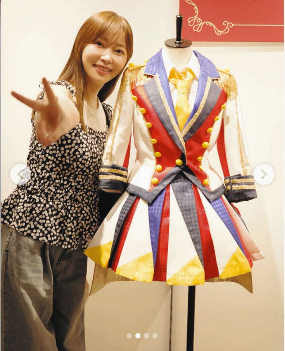 ◇指原莉乃、「懐かしくて心臓ぎゅ～！！！！！」思い出の衣装とともに