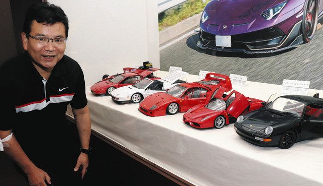 8分の1サイズ、迫力のスーパーカー 収集家・谷川さん笠松で展示：中