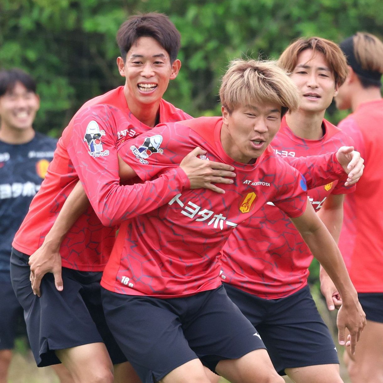 ◇名古屋グランパス、東京V戦へ向け練習【フォトギャラリー】：中日 
