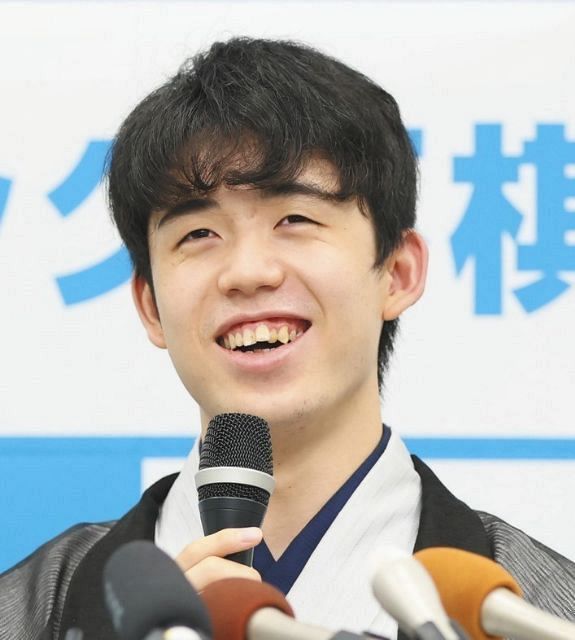 藤井聡太棋聖 最年少2冠 最年少八段 へ木村王位との王位戦七番勝負第4局始まる 中日スポーツ 東京中日スポーツ