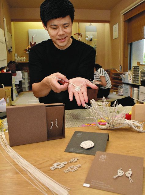 きょうのイチオシ】銀の水引 強く美しく ワイヤ加工 試行錯誤重ね