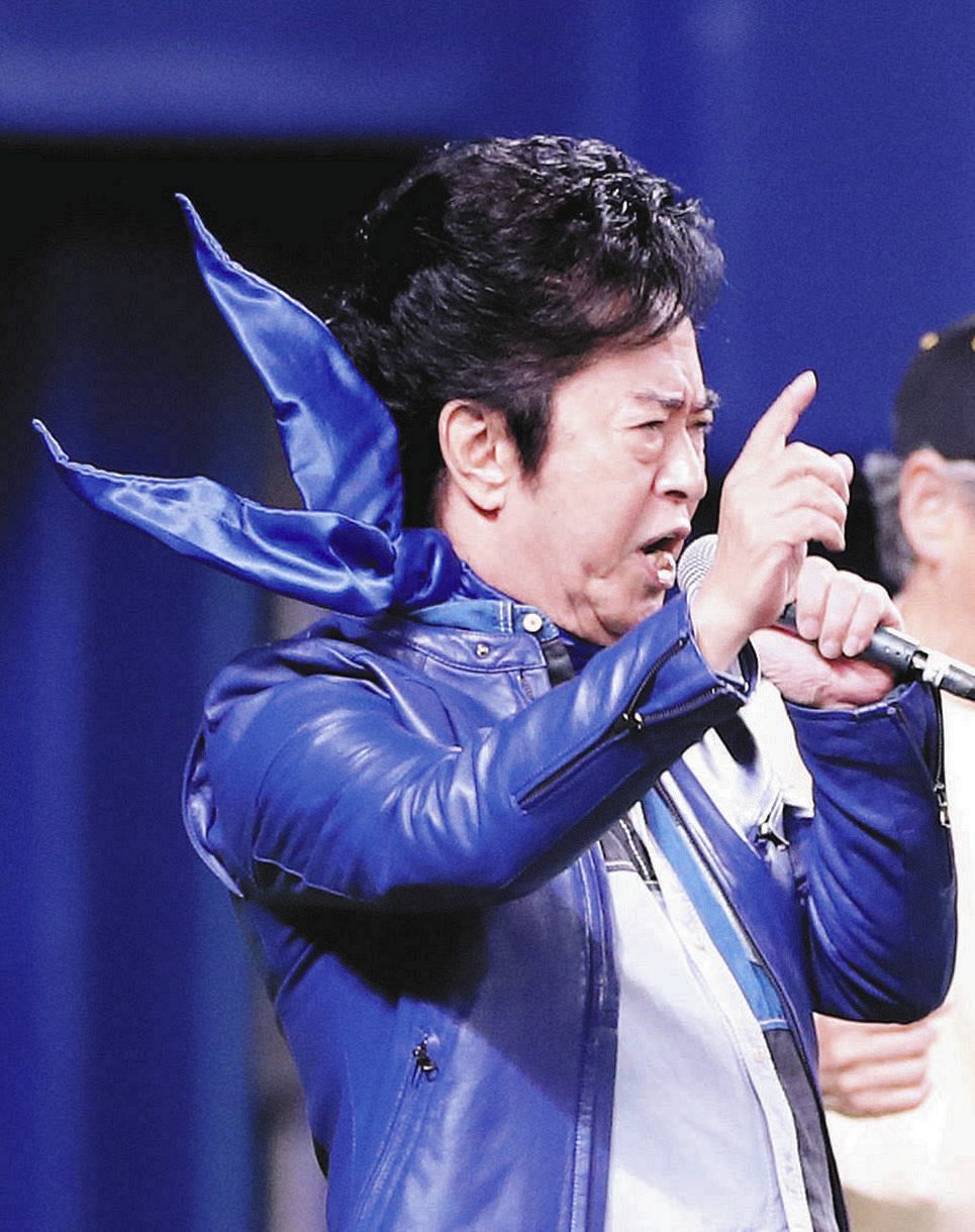 新「燃えよドラゴンズ！球場合唱編」はイントロの雄たけびも変わってい