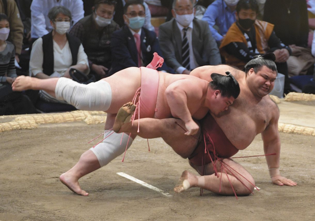 大けが負った 因縁の相手 に勝った宇良が どうしても伝えたかった事 戻ったと 大相撲 中日スポーツ 東京中日スポーツ