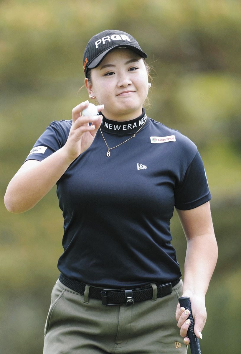 女子ゴルファー　柏原明日架　エロ ◇女子ゴルフ 吉田鈴、岩井千怜・明愛…個性光るウエア競演【写真7枚】：中日スポーツ・東京中日スポーツ