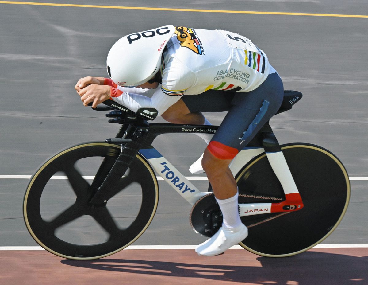 ４０００メートル個人追い抜きで優勝した窪木一茂