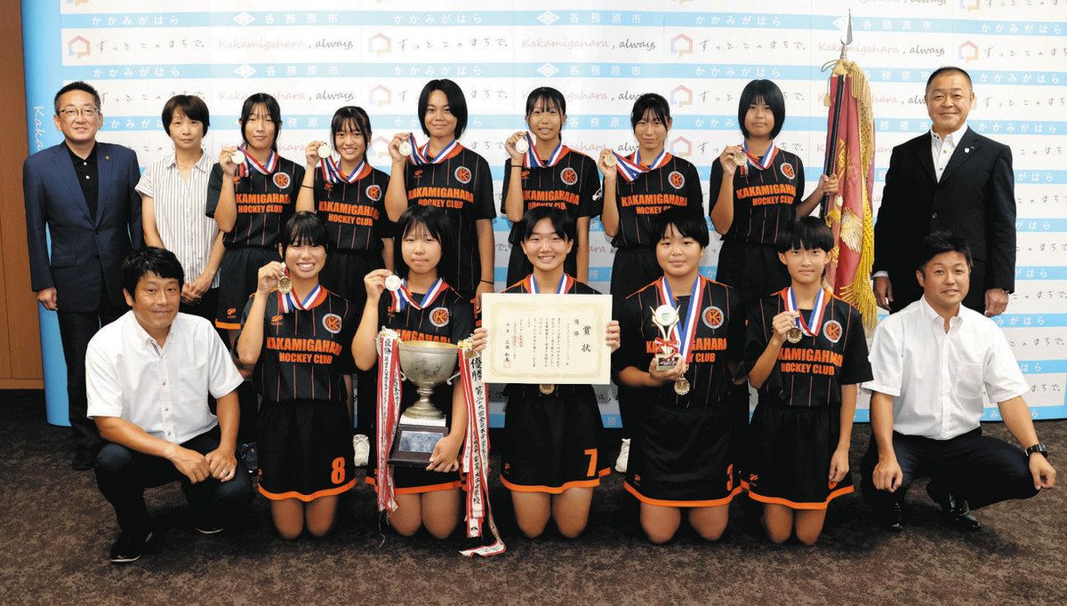 中学生女子　倶楽部 