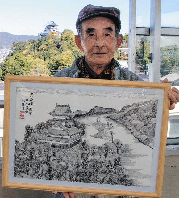 犬山城を細密なボールペン画に 一宮の牧野さん、犬山北小に寄贈：中日 