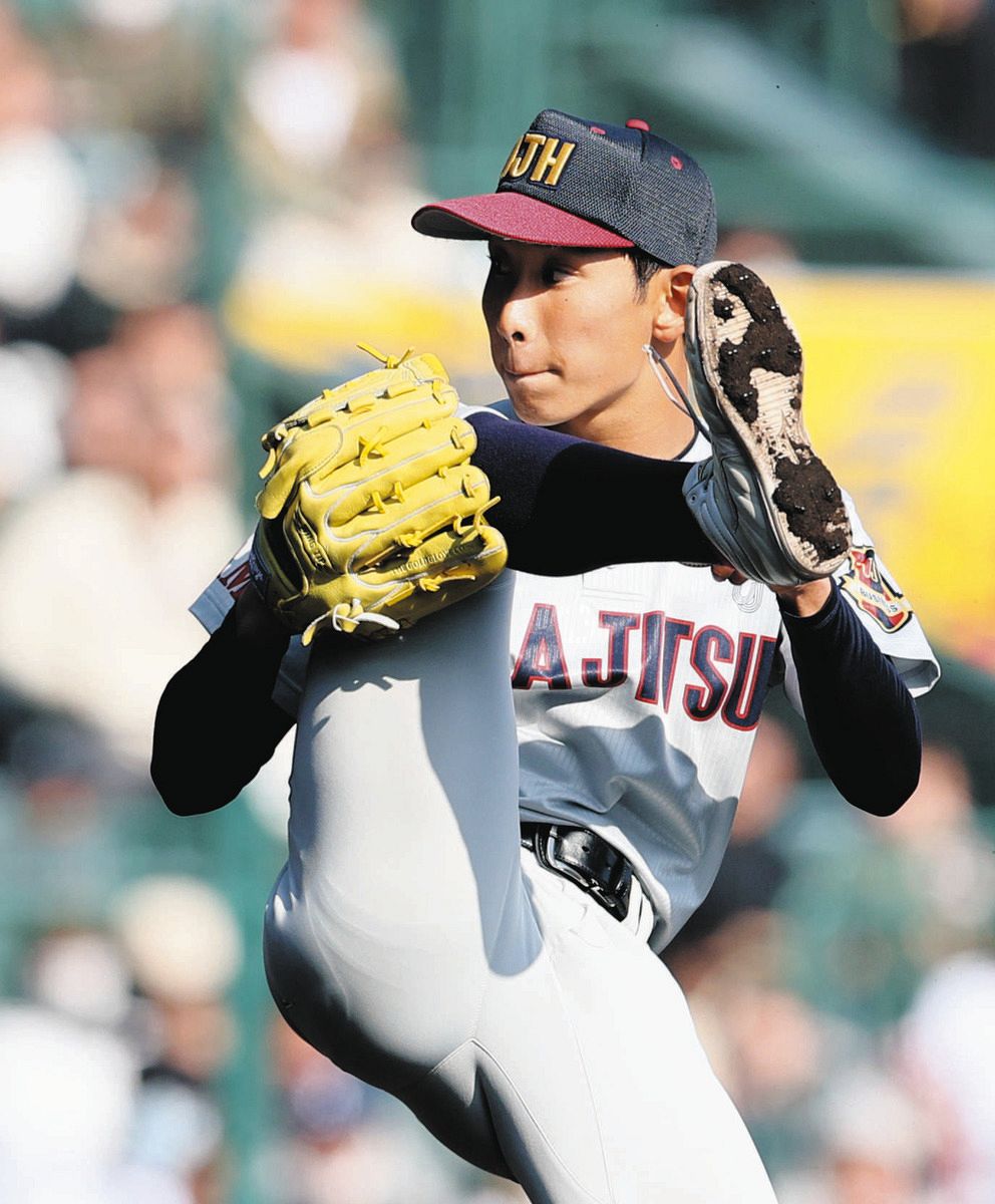 浦和実、最速131キロ左腕・石戸颯汰が完封勝ち 中学時代に習得の変則