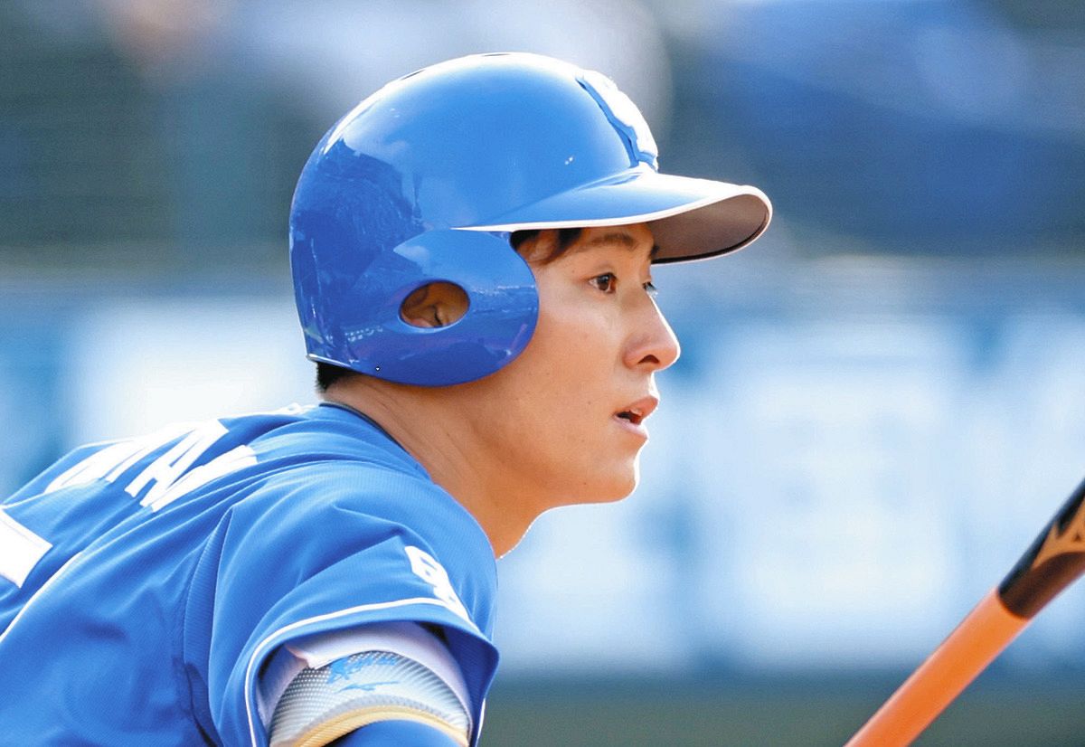 中日先制、初回に上林誠知が阪神・村上から右翼ポール際に2ラン