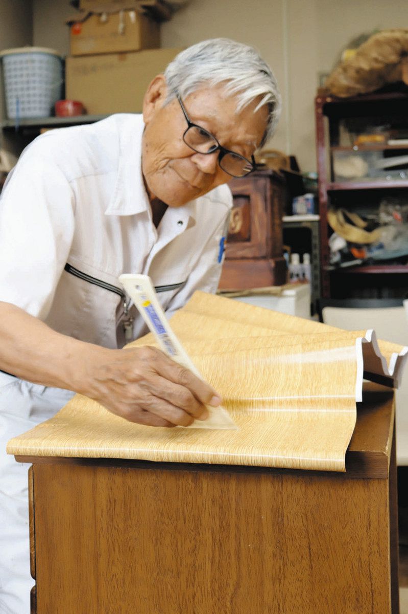 粗大ごみの再生で「椅子フェア」 17日まで、豊田で展示販売：中日新聞Web