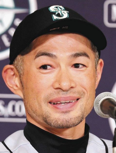 まだまだ現役いけるね」ノックを受けるイチローさん マリナーズ公式