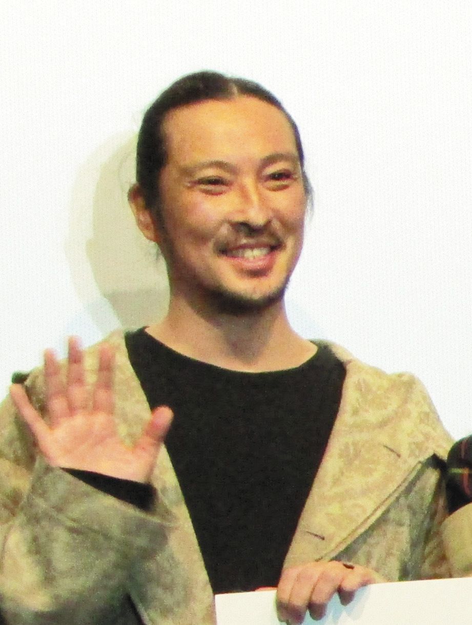 オネエ警官 若旦那がボイメン水野勝の 曲を作ってください 嘆願に いいわよ 中日スポーツ 東京中日スポーツ オネエ警官 若旦那がボイメン水野勝の 曲を作ってください 嘆願に いいわよ 中日スポーツ 東京中日スポーツ
