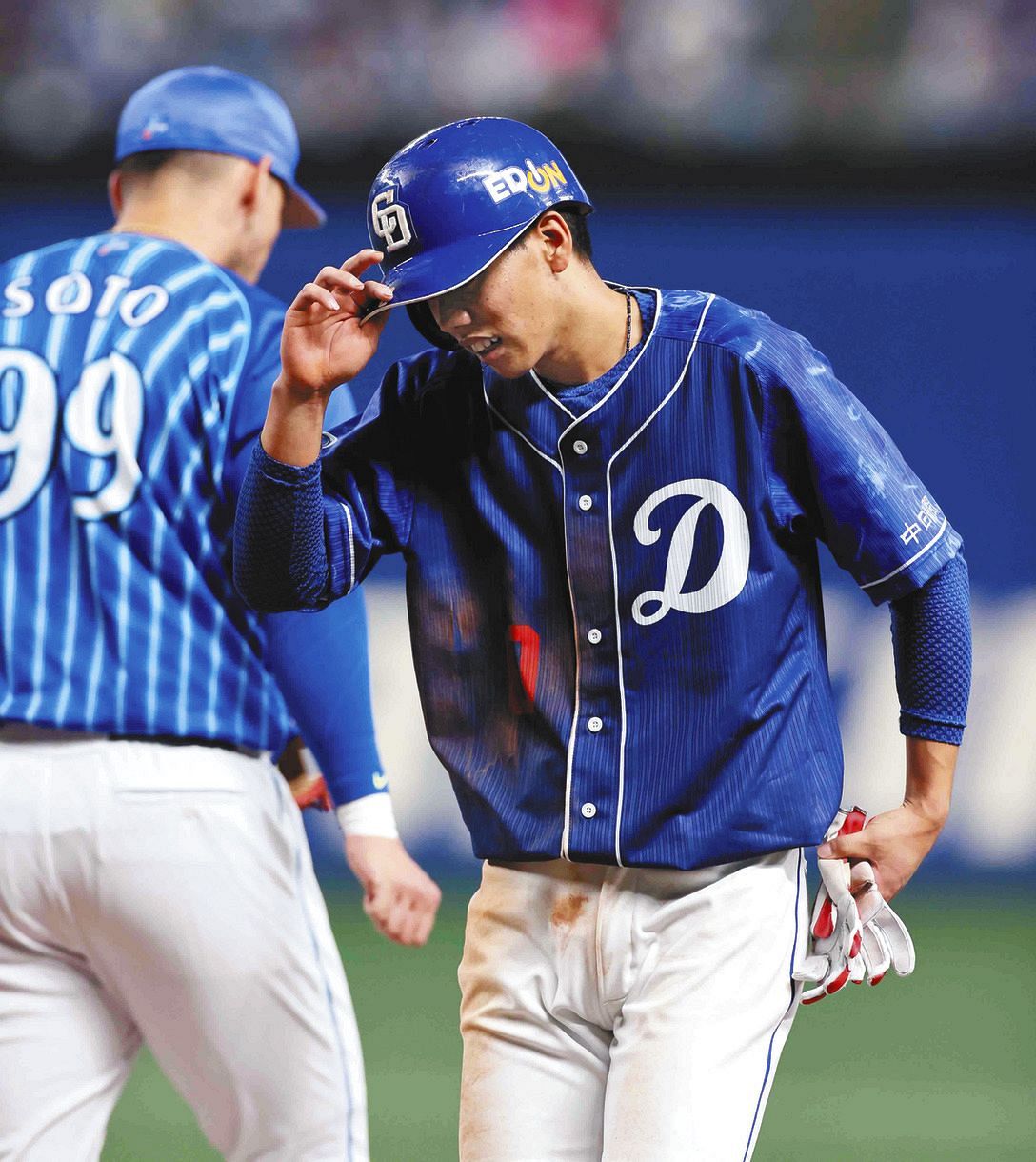 中日 高松渡の痛恨失策 けん制死 与田監督責めない 思い切ってプレーして 本人も 怖がらず盗塁 中日スポーツ 東京中日スポーツ