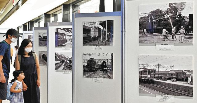 特急雷鳥やＳＬ よみがえる記憶 金沢駅で「北陸の鉄路」写真展 ：北陸