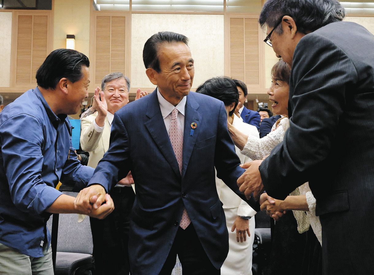 即戦力として県政を」 静岡県の新知事に鈴木康友さん、リニア慎重派へ
