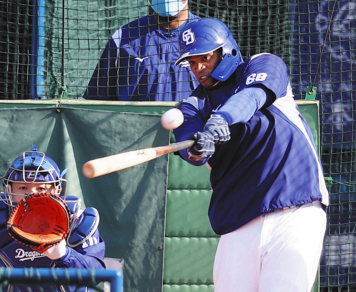 中日スタメン ビシエドが再登録即 4番 一塁 で出場 21歳初戦の根尾は5戦ぶりスタメン外 中日スポーツ 東京中日スポーツ