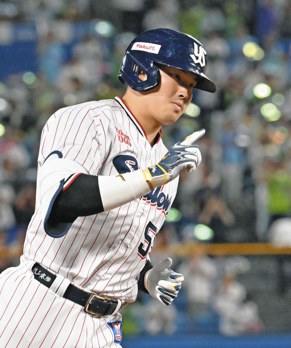 村上宗隆がセ・リーグトップ11号「明日は序盤からできるように」中日