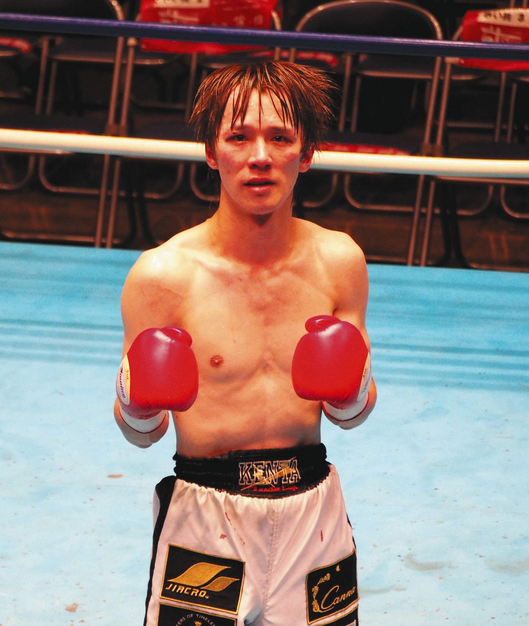 【ボクシング】スーパーフライ級前日本王者・中川健太 8回判定3―0で再起【ノンタイトル8回戦】：中日スポーツ・東京中日スポーツ