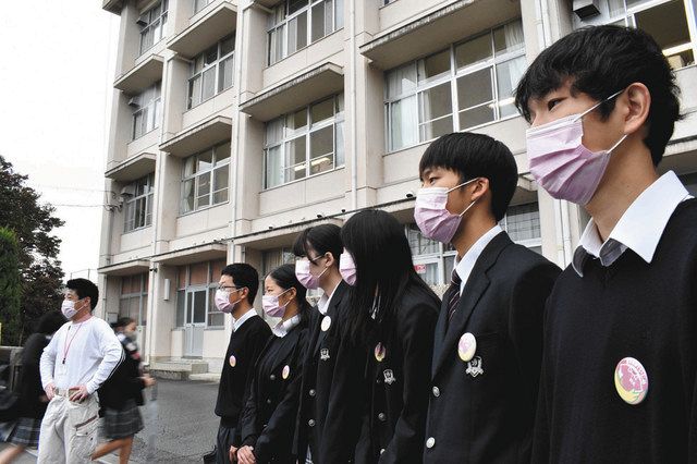 ピンクマスクで いじめｎｏ 相可高生 防止月間に合わせ 中日新聞web