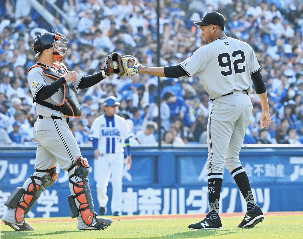 今季初スタメンの巨人・岸田行倫、適時打に1号ソロとグリフィンら4投手 