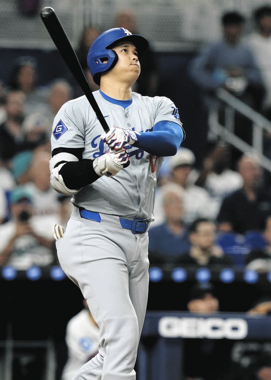 ◇大谷翔平、2階席へ飛び込む豪快弾で「48-48」達成【動画】：中日