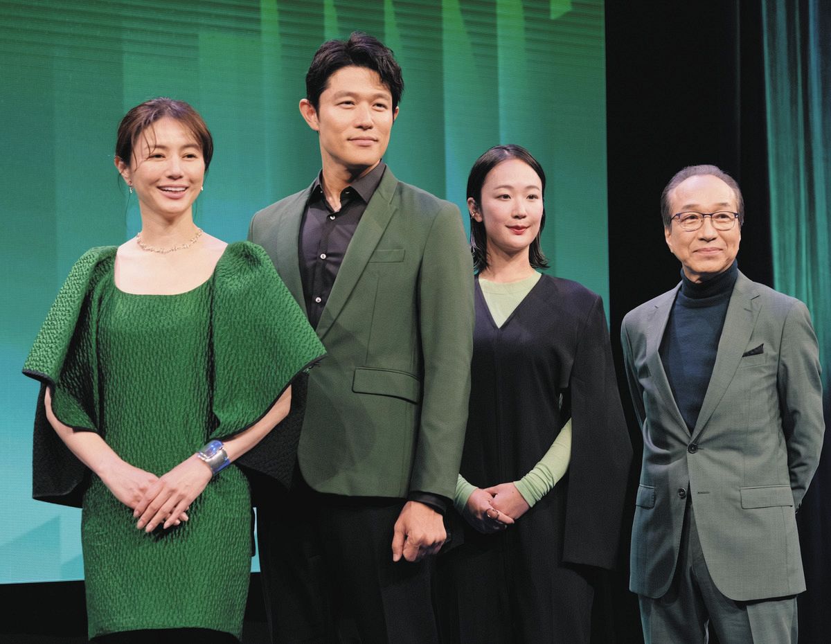 鈴木亮平、リアリティー強調「レフト前ヒットのシーンでは実際に
