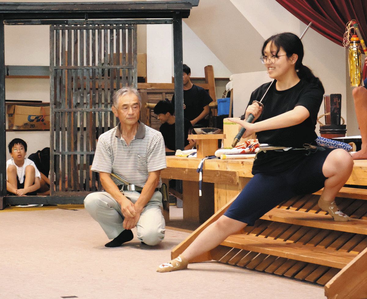 大鹿中歌舞伎が堂々50周年 28日、体育館で記念公演：中日新聞Web