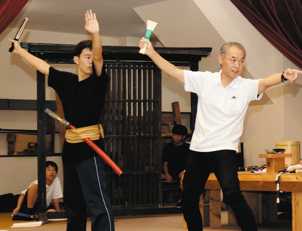 大鹿中歌舞伎が堂々50周年 28日、体育館で記念公演：中日新聞Web