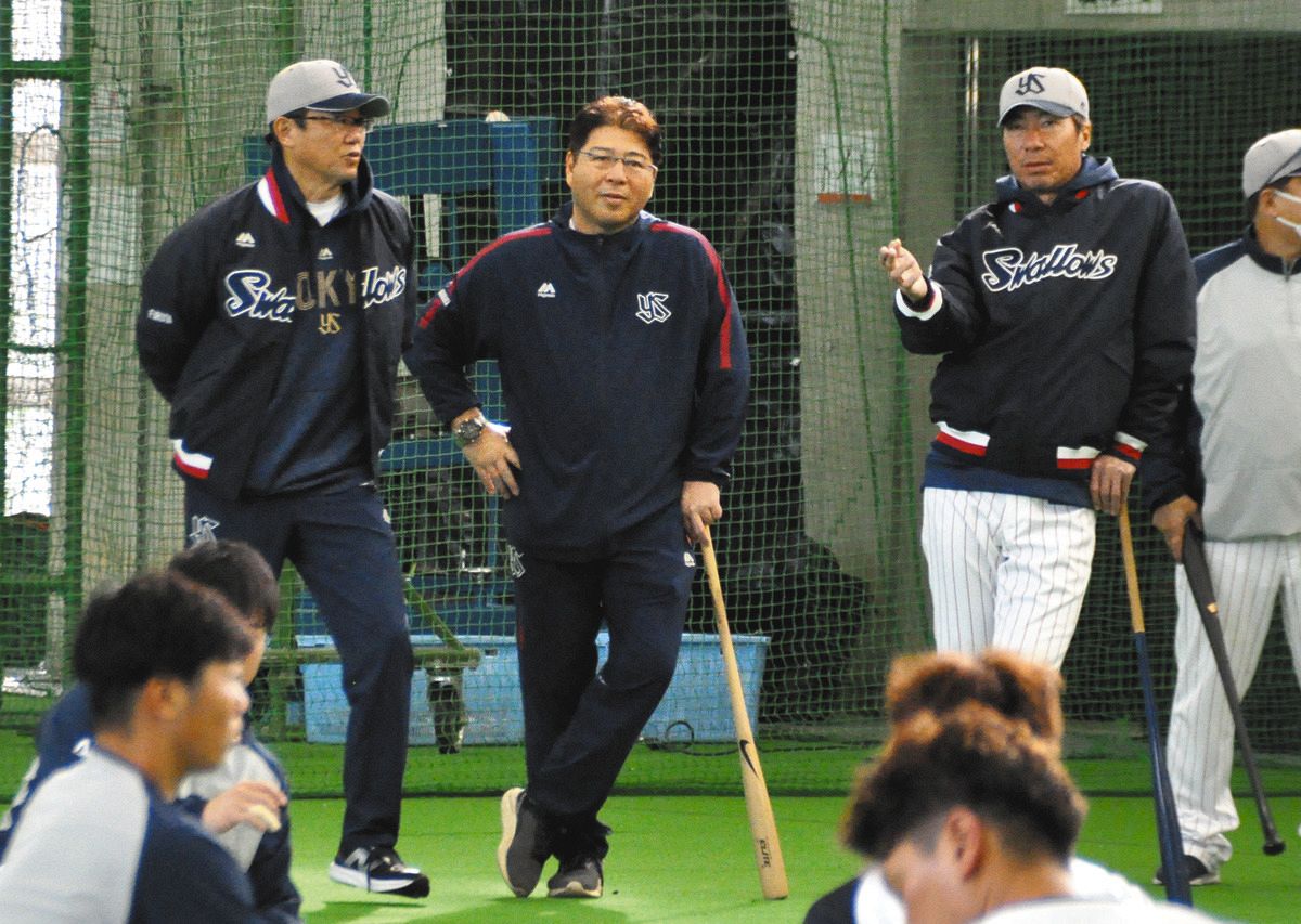 ヤクルト 古田敦也・臨時コーチ、キャッチャー陣の「打率3割計画」に