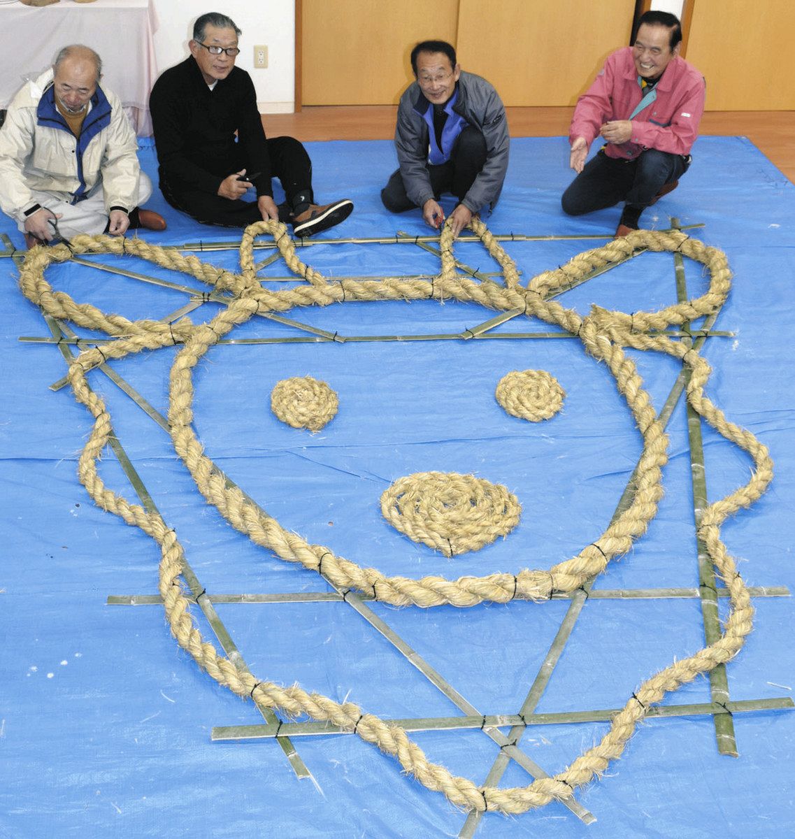 幸せカモン 願いしかと承った 桜町石斧の会がしめ縄飾り By森の神