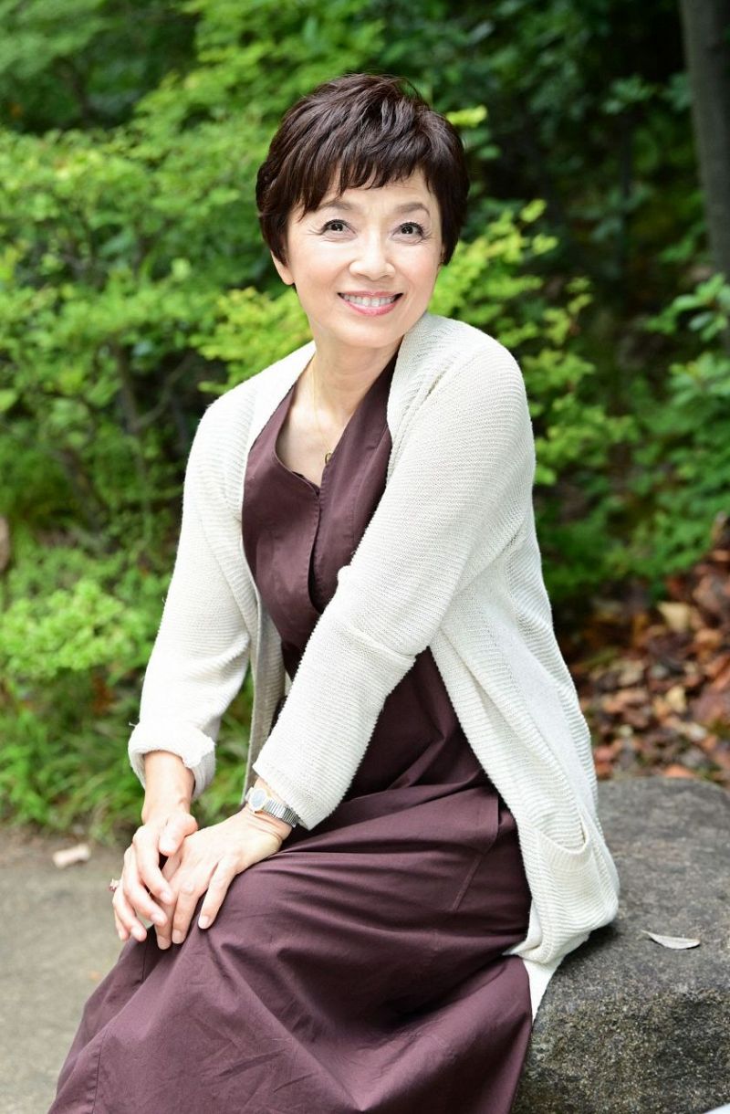 榊原郁恵コンサート映像: 榊原郁恵 ディスコグラフィー _ 柏原芳恵 特設ページ – MJLRGX