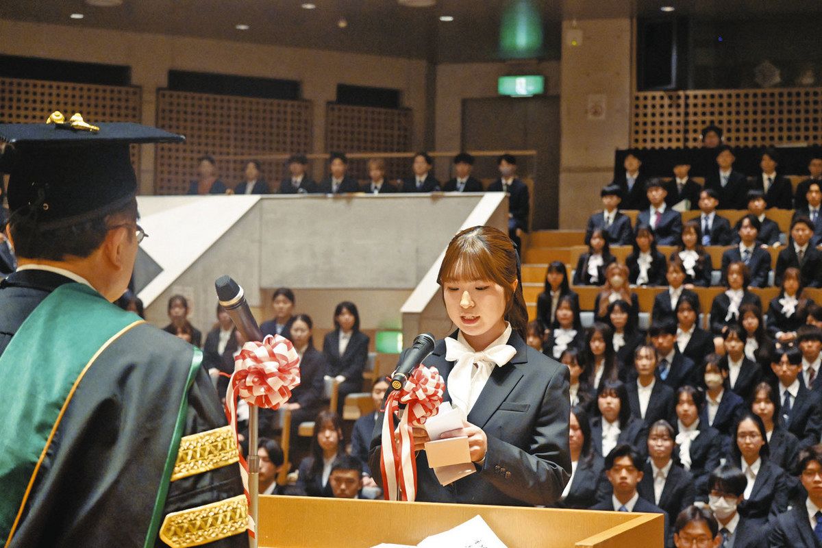 新学部1期生 「福井を活性化」 県立大で入学式：日刊県民福井Web