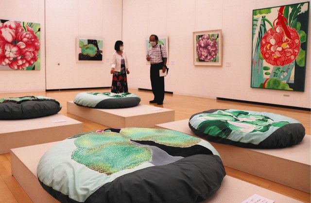 南国の生命力、染色で表現 フルーツ題材、安城・加藤さんが個展：中日