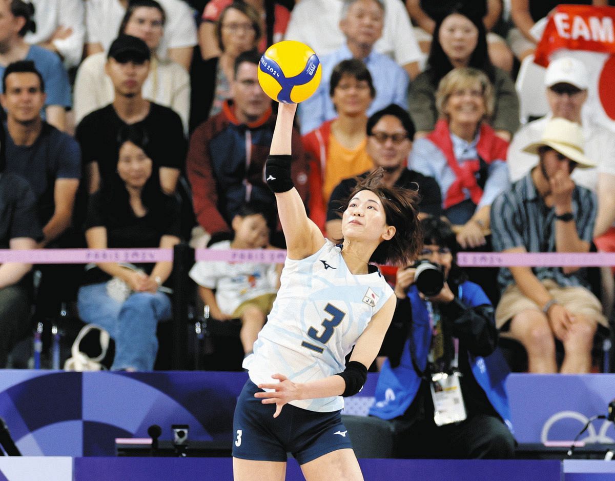 バレーボール古賀選手など超有名選手の色紙です。激レアなので高いですが値段交渉アリ 13 【古賀紗理那】全日本女子バレーオフィシャルカード2016 「火