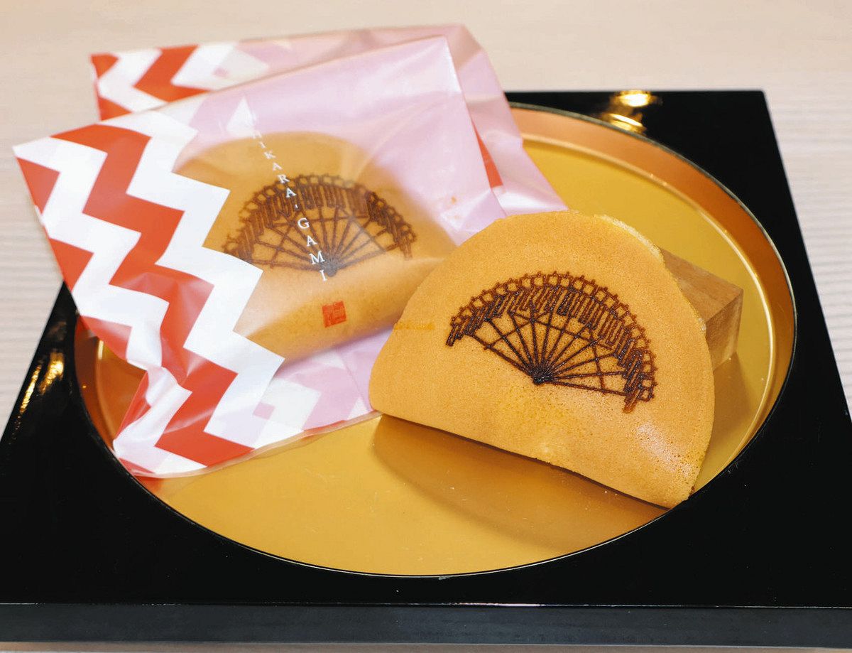縁起物の力紙、焼き印で福を 神戸の平野屋、山王まつりに合わせ和菓子