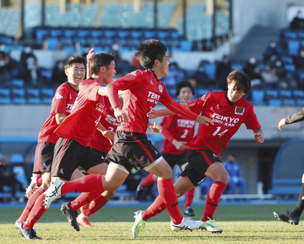 帝京大可児 今治東を圧倒し4得点快勝 J1湘南内定のmf鈴木淳之介を軸に加点 全国高校サッカー 中日スポーツ 東京中日スポーツ