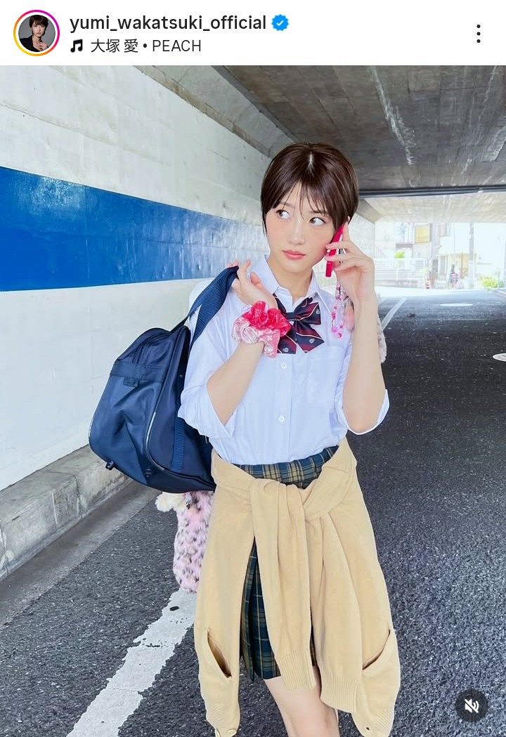 ◇若月佑美、『平成の女子高生』ショット【写真複数】：中日スポーツ