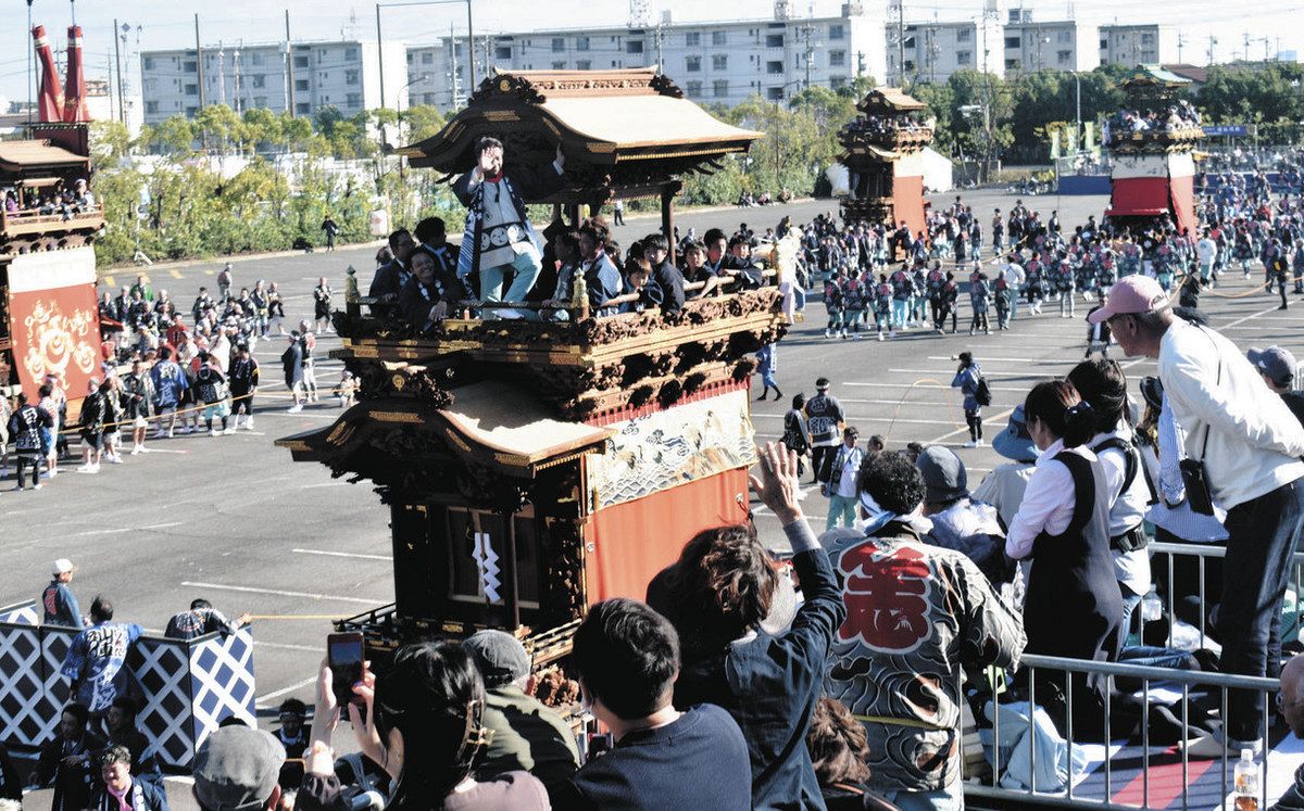 迫力の山車、顔火照らせ熱気最高潮 「はんだ山車まつり」開幕：中日新聞Web