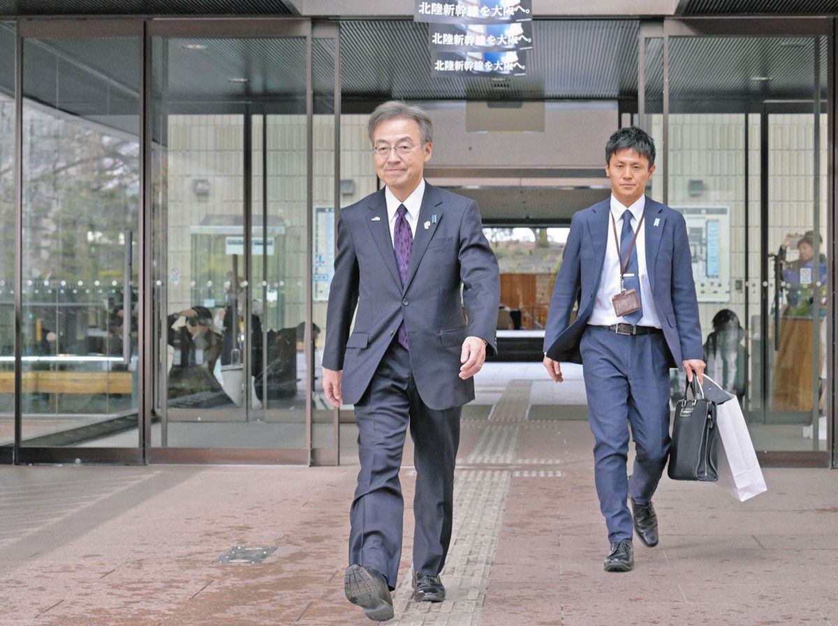 杉本達治知事 何を した