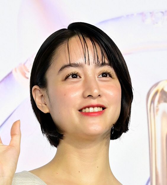 ドラマ撮影中に負傷の山本美月の事務所「現在は、医師の判断を仰ぎながらけがの回復と、本人の体調を最優先に療養」 ：中日スポーツ・東京中日スポーツ