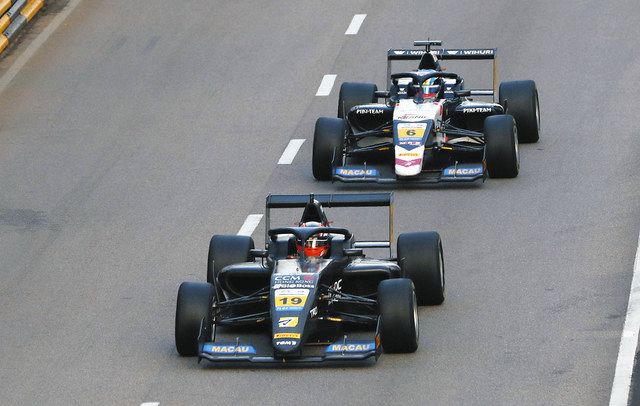 小林、15位完走 マカオGP：中日スポーツ・東京中日スポーツ